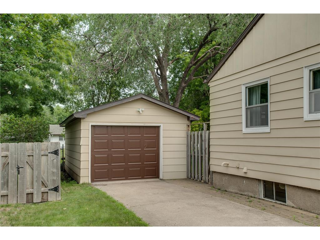 424 15th Street S Moorhead MN 56560 7105784 image5