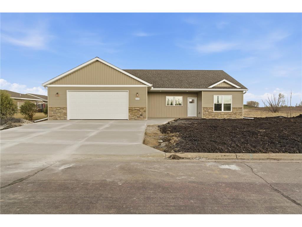 424 22nd Avenue NW Waseca MN 56093 7054385 image1