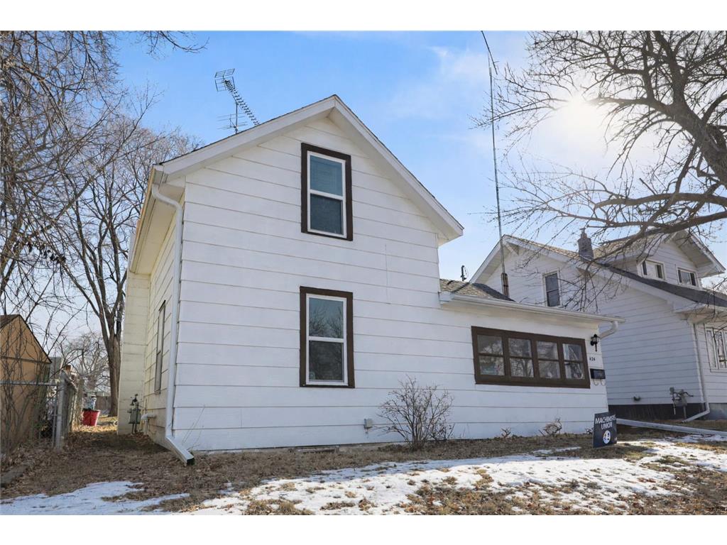 424 23rd Avenue N Saint Cloud MN 56303 7025200 image1