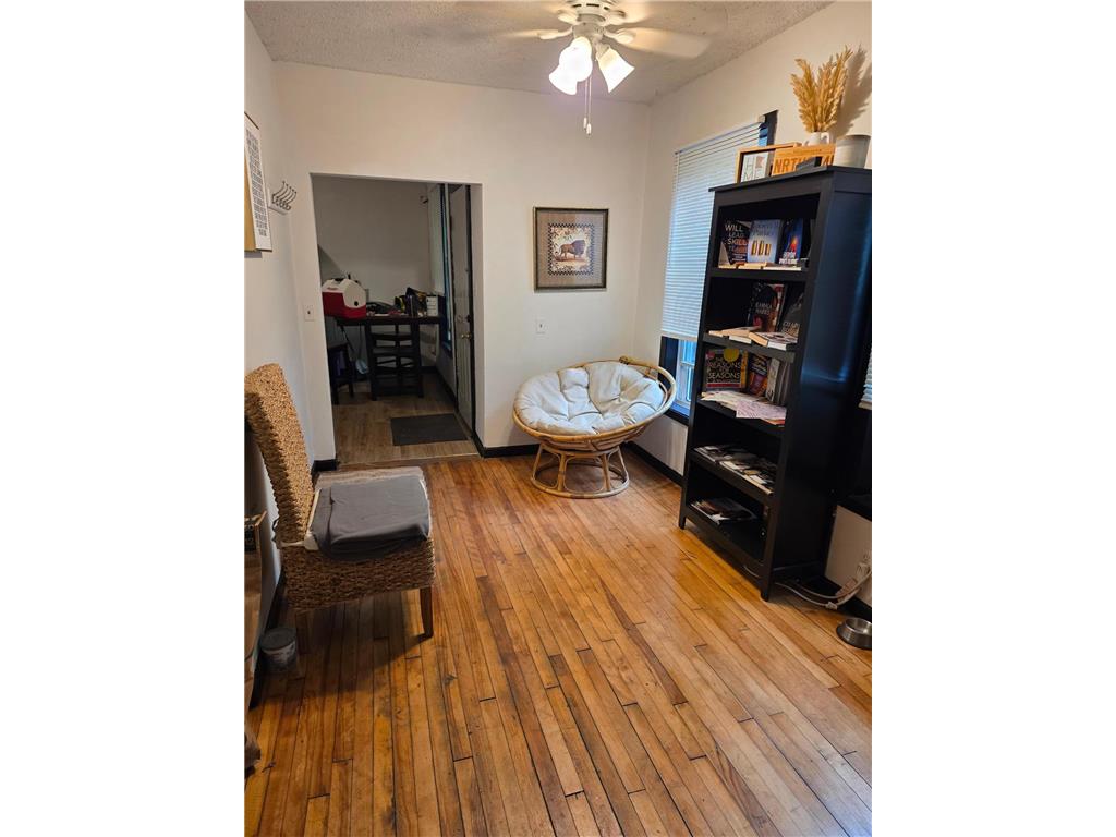 424 33rd Avenue N Minneapolis MN 55412 7088113 image3