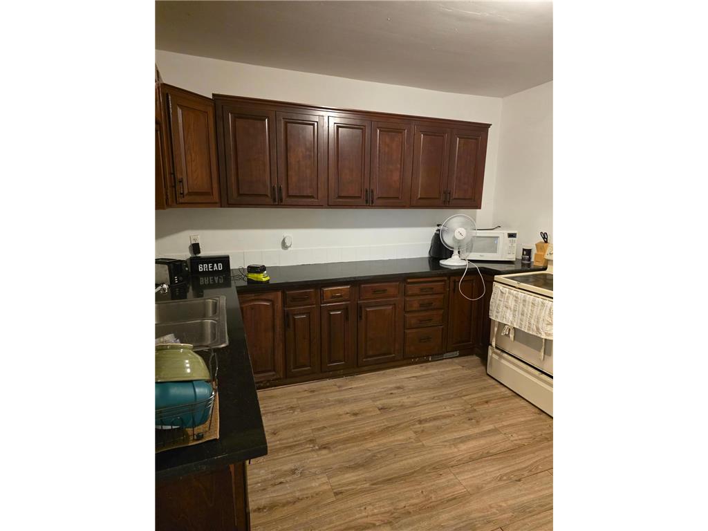 424 33rd Avenue N Minneapolis MN 55412 7088113 image4