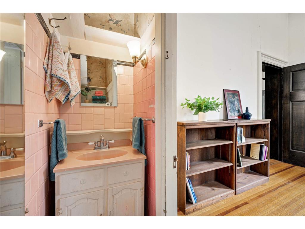 424 5th Street SE Minneapolis MN 55414 6587803 image21