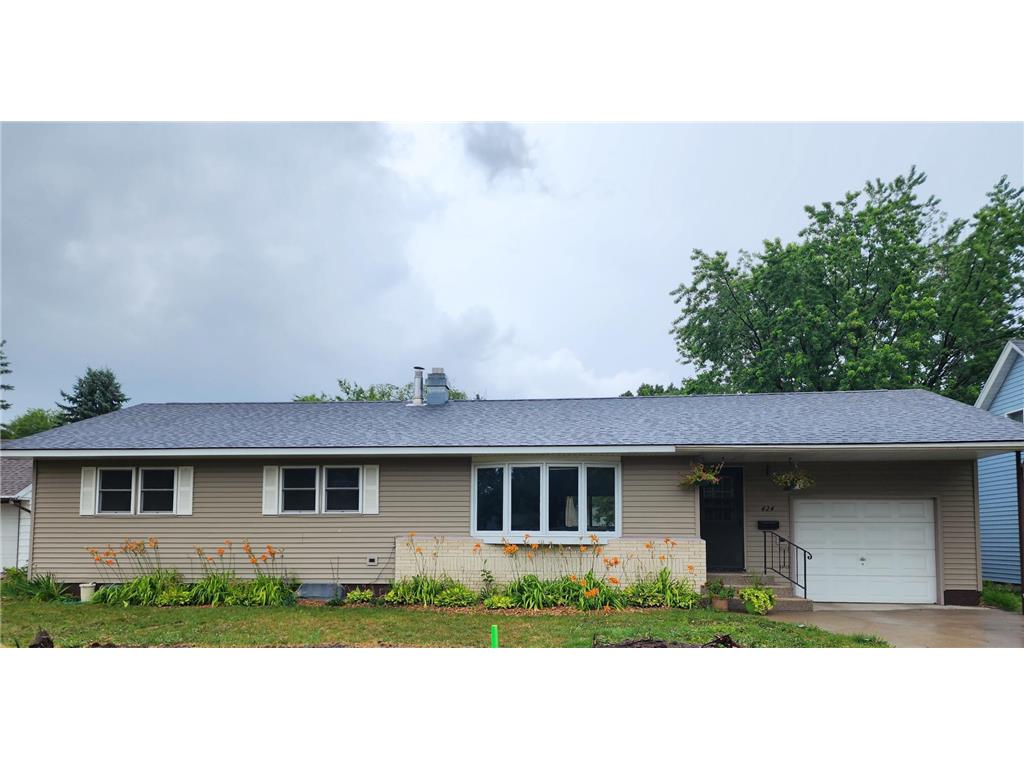 424 5th Street SW Perham MN 56573 6412189 image1