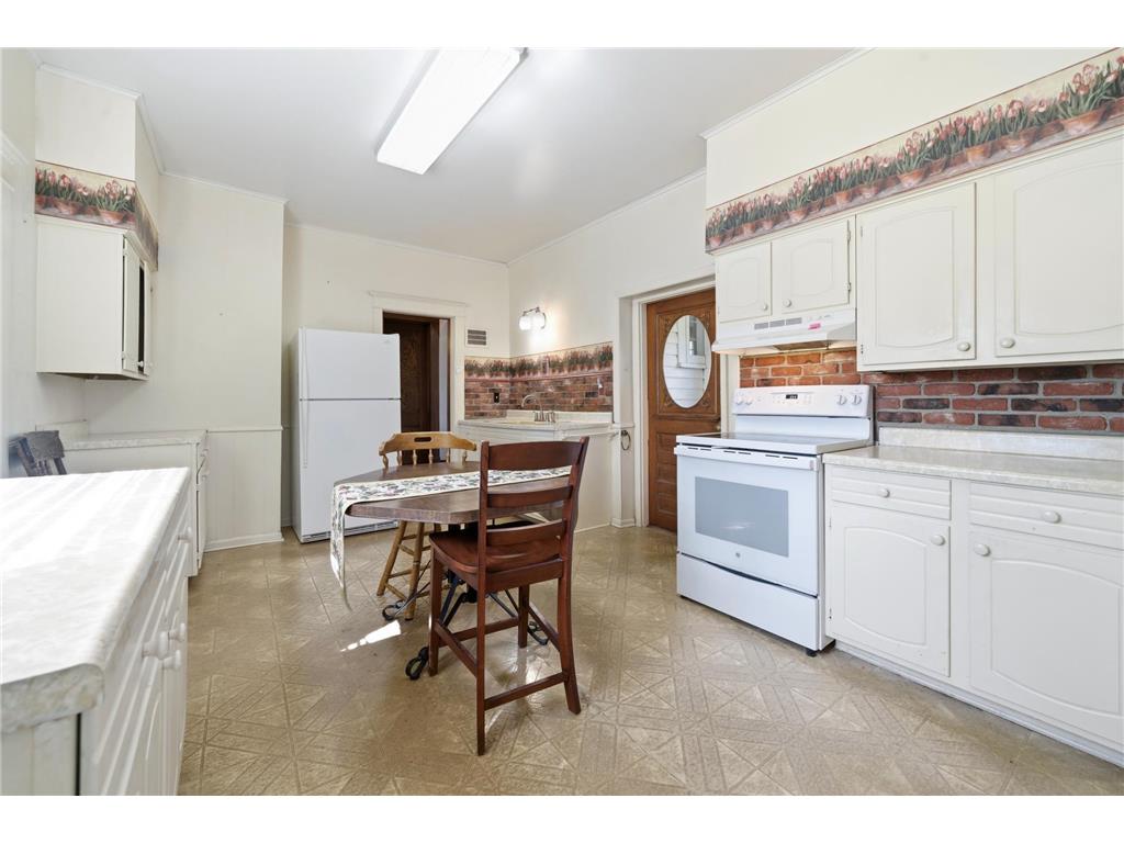 424 6th Avenue W Alexandria MN 56308 7076316 image15
