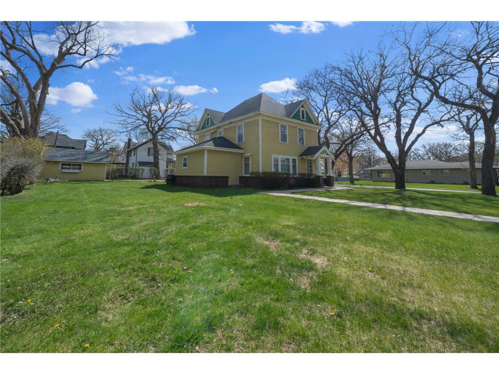 424 6th Avenue W Alexandria MN 56308 7076316 image6