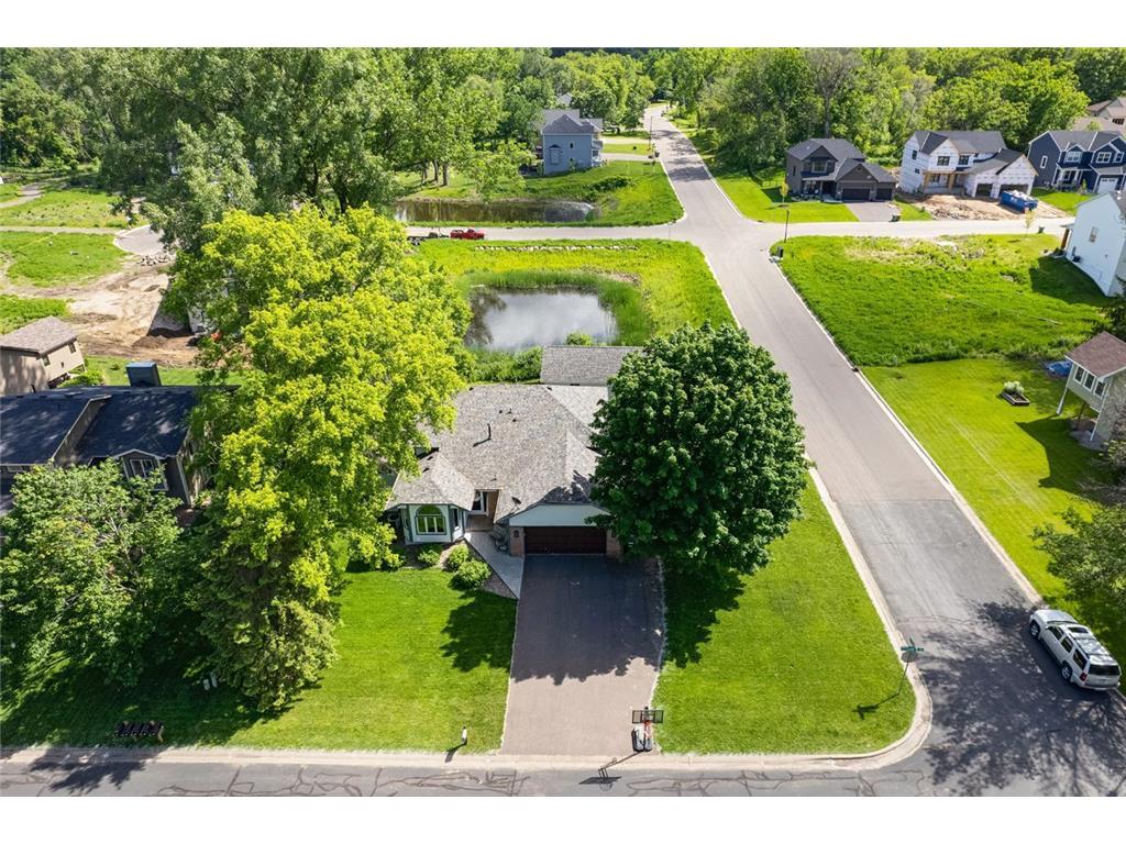 424 Colleen Drive Vadnais Heights MN 55127 6544640 image1