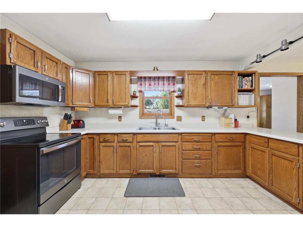 424 E 11th Street Gibbon MN 55335 7093082 image10
