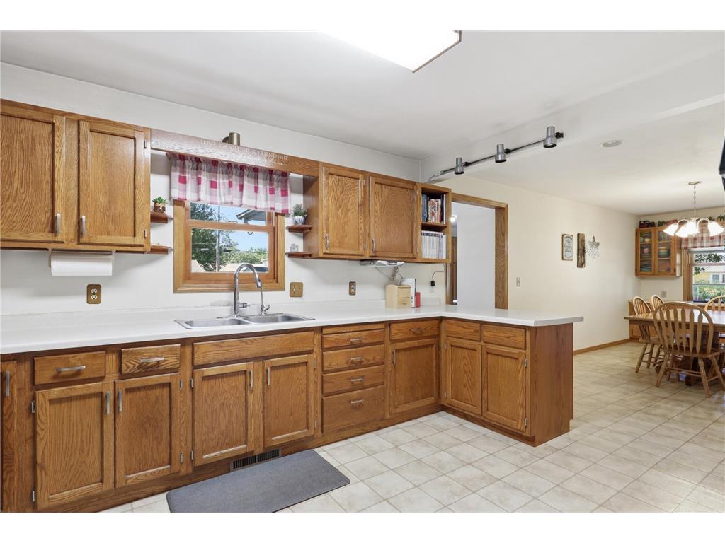 424 E 11th Street Gibbon MN 55335 7093082 image11