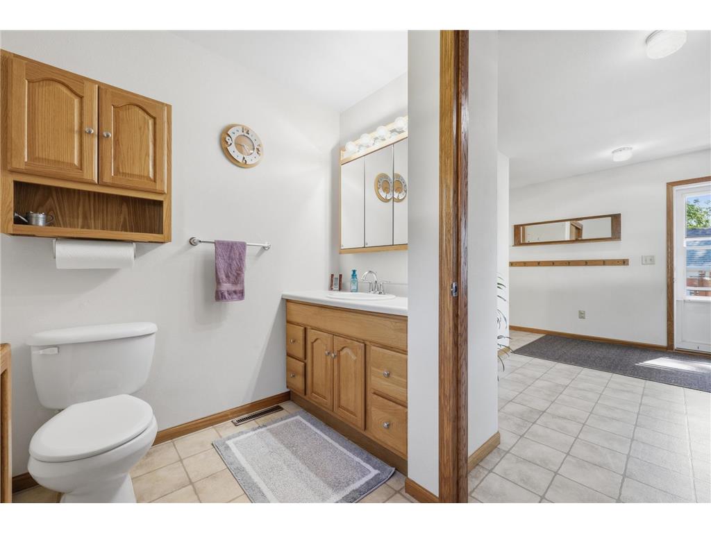424 E 11th Street Gibbon MN 55335 7093082 image33