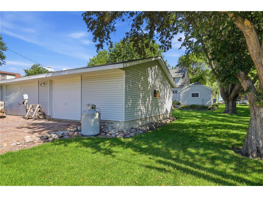 424 E 11th Street Gibbon MN 55335 7093082 image34
