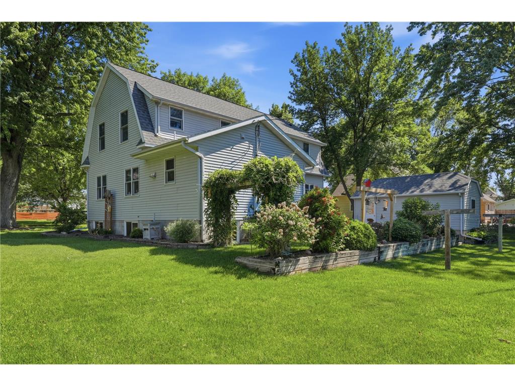 424 E 11th Street Gibbon MN 55335 7093082 image36