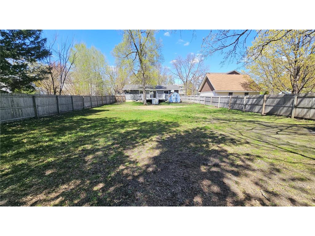 424 E 2nd Street Litchfield MN 55355 6807405 image31