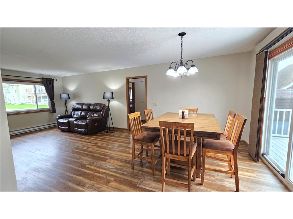 424 E 2nd Street Litchfield MN 55355 6807405 image4