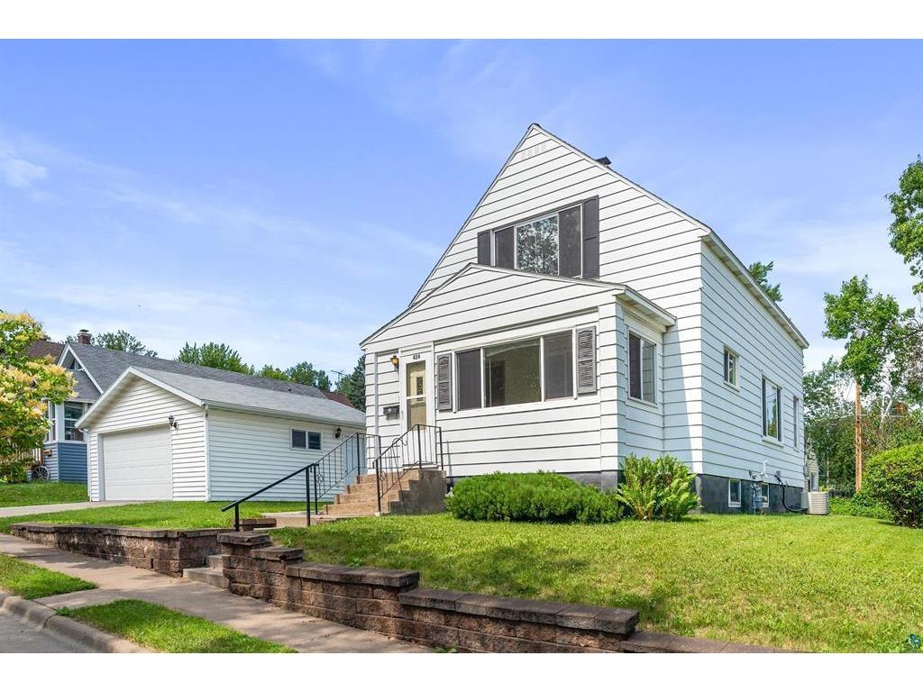 424 N 77th Avenue W Duluth MN 55807 6426165 image1