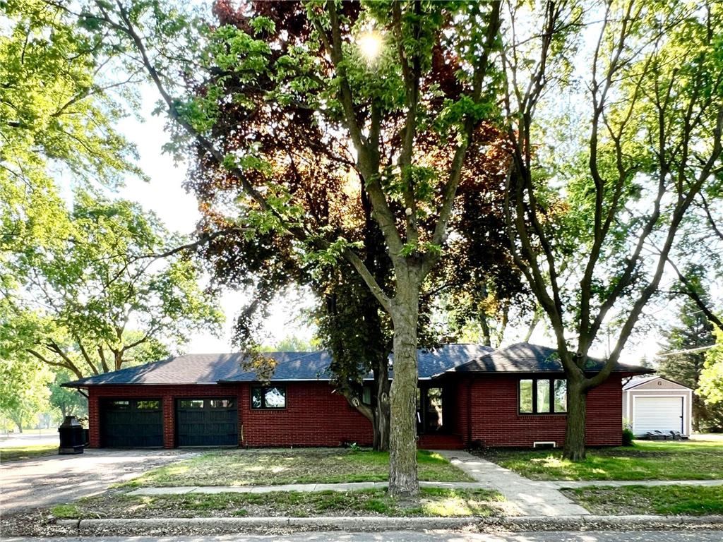 424 S Gaulke Street Appleton MN 56208 7007617 image1