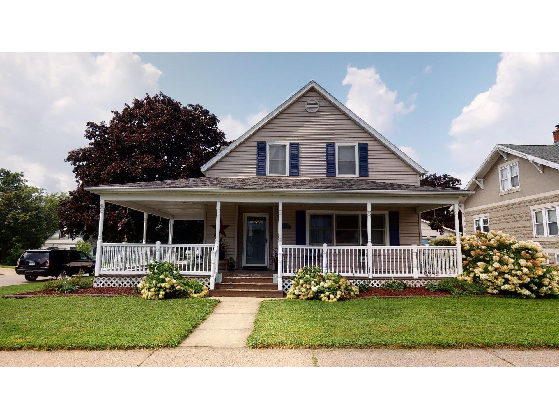 424 S Marshall Street, Caledonia, MN, 55921 MLS 6083754 Edina Realty