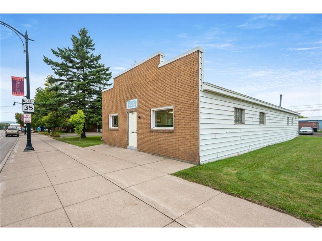 424 Tower Avenue Superior WI 54880 6796811 image1