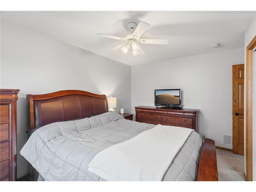 4240 159th Court W Rosemount MN 55068 7106691 image29