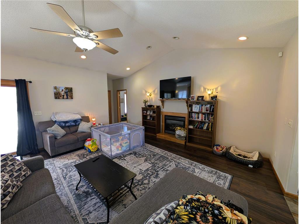 4240 Irvine Avenue NW #34 Bemidji MN 56601 7036333 image27