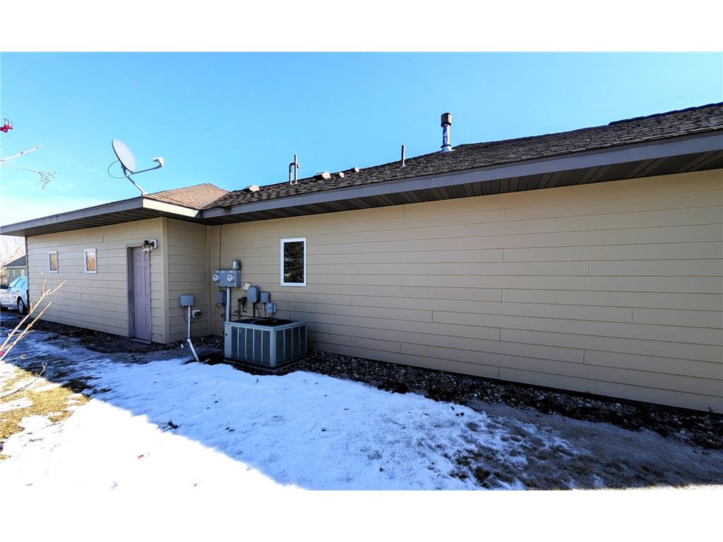 4240 Irvine Avenue NW #34 Bemidji MN 56601 7036333 image4