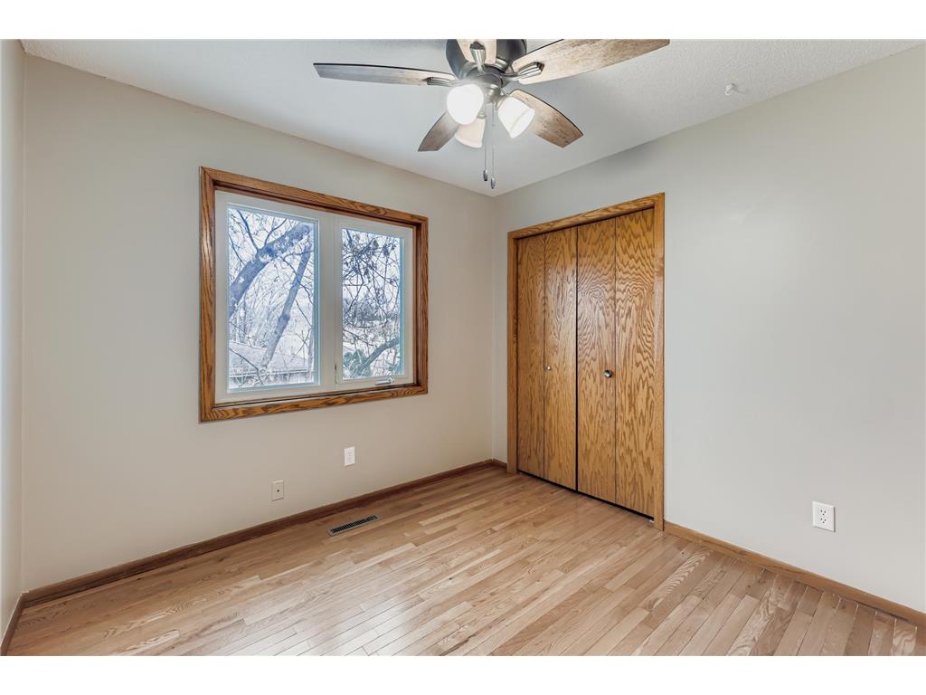 4241 Blackhawk Road Eagan MN 55122 6819751 image22