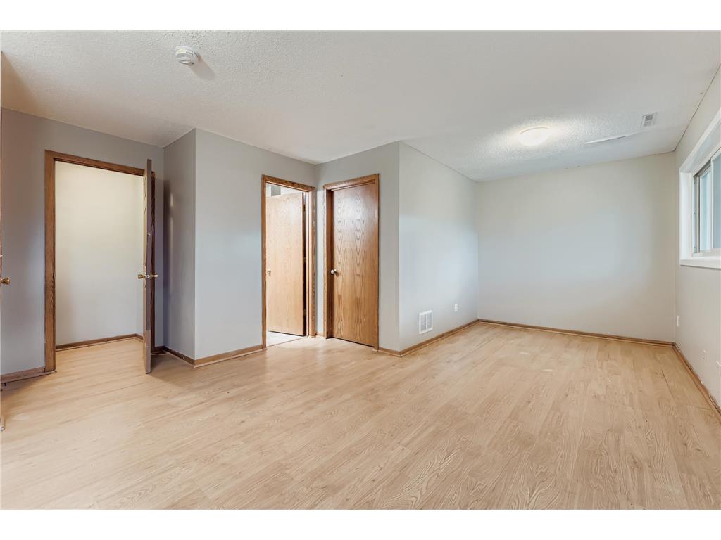 4241 Blackhawk Road Eagan MN 55122 6819751 image29