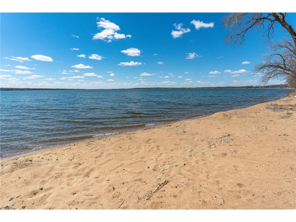 42414 Sunset Hill Road Battle Lake MN 56515 - West Battle 7069187 image25