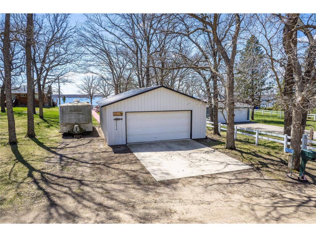 42414 Sunset Hill Road Battle Lake MN 56515 - West Battle 7069187 image57