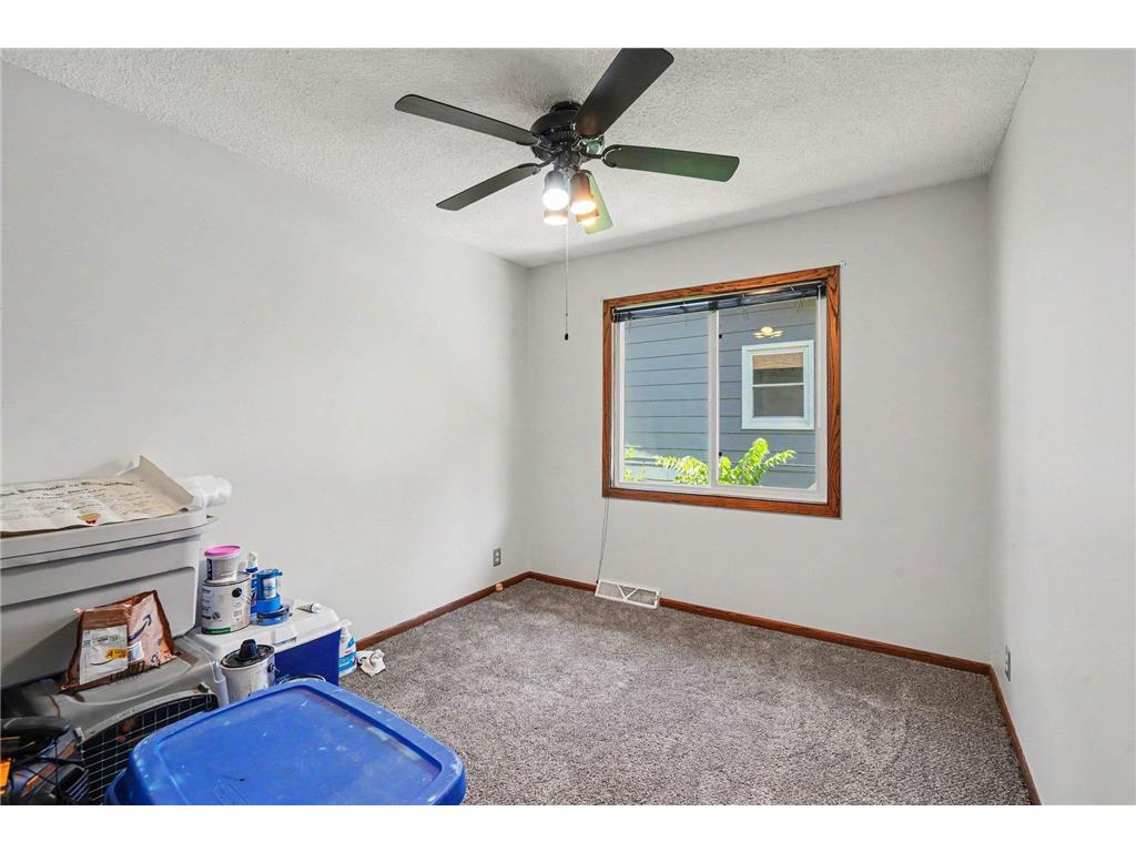 4242 Grimes Avenue N Robbinsdale MN 55422 7103859 image11