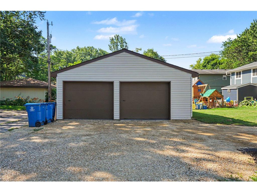 4242 Grimes Avenue N Robbinsdale MN 55422 7103859 image24