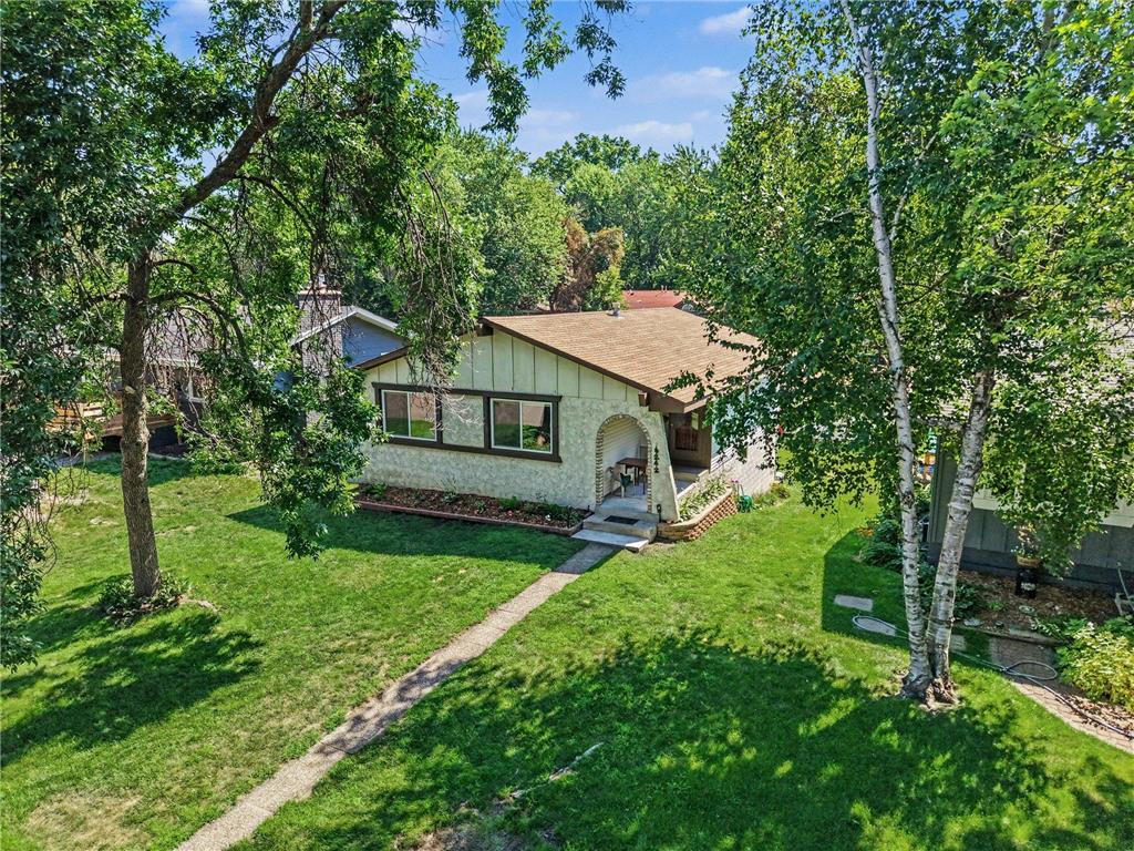 4242 Grimes Avenue N Robbinsdale MN 55422 7103859 image28