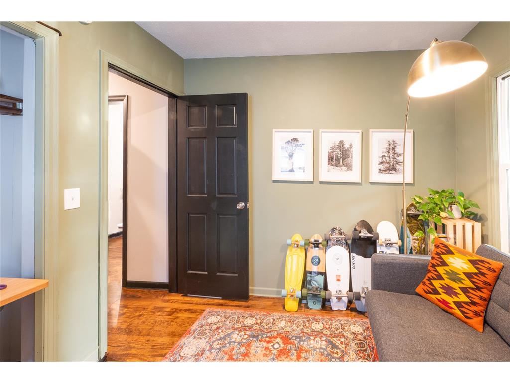 4243 Minnehaha Avenue Minneapolis MN 55406 6794938 image10