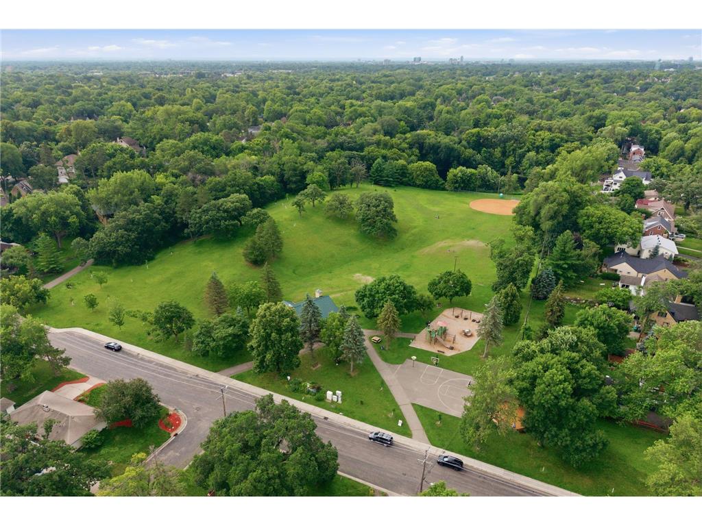4243 Quentin Avenue Saint Louis Park MN 55416 7104535 image44