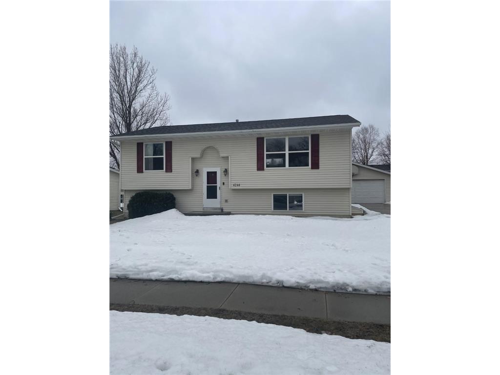 4244 10th Street NW Rochester MN 55901 6342981 image1