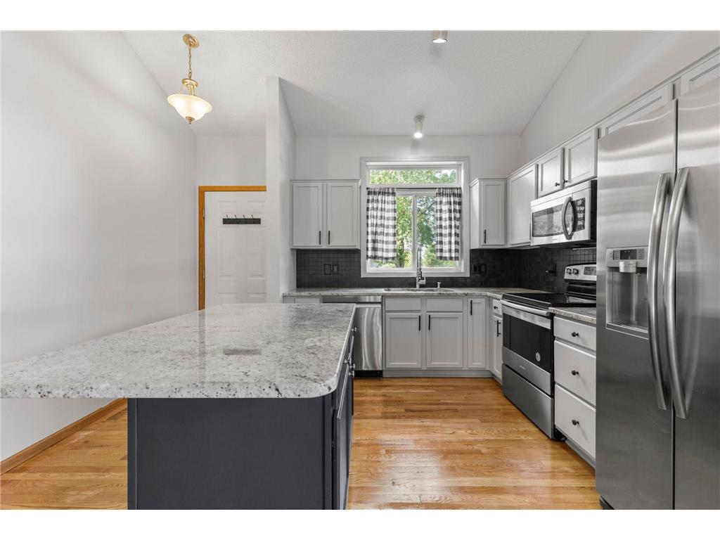 4244 Jarmann Lane Shakopee MN 55379 7092513 image11