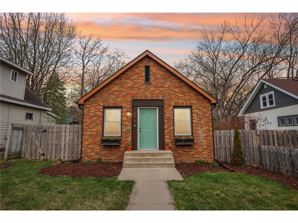 4244 Jefferson Street NE Columbia Heights MN 55421 6671287 image1