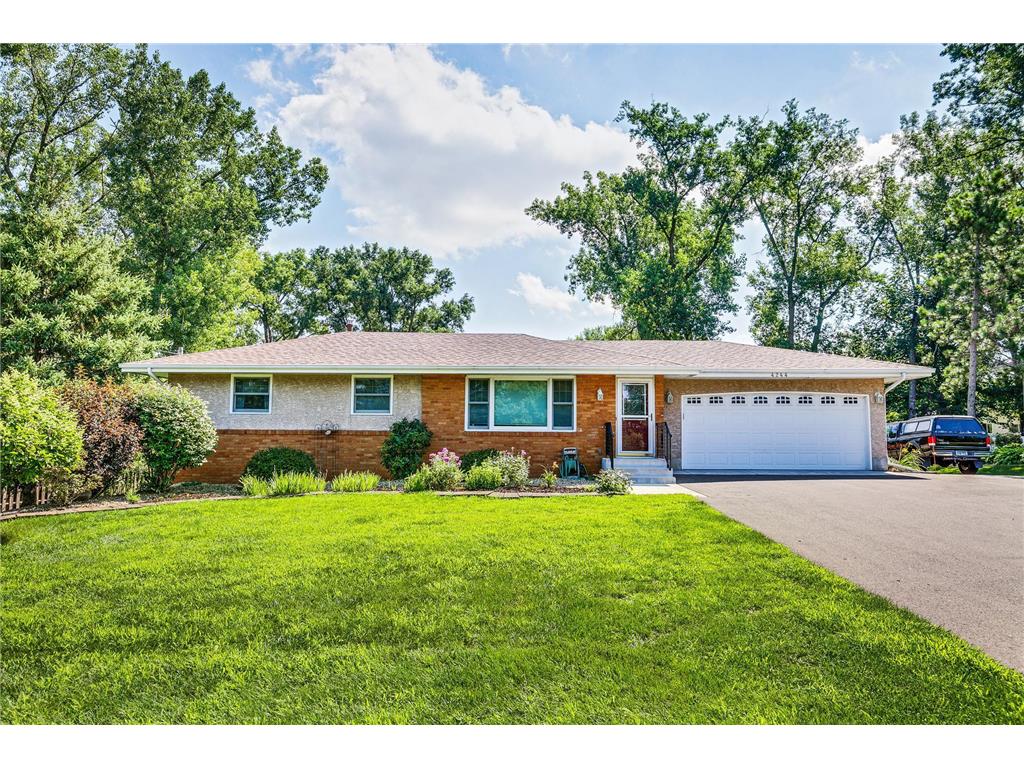 4244 Mcmenemy Street Vadnais Heights MN 55127 6773567 image1