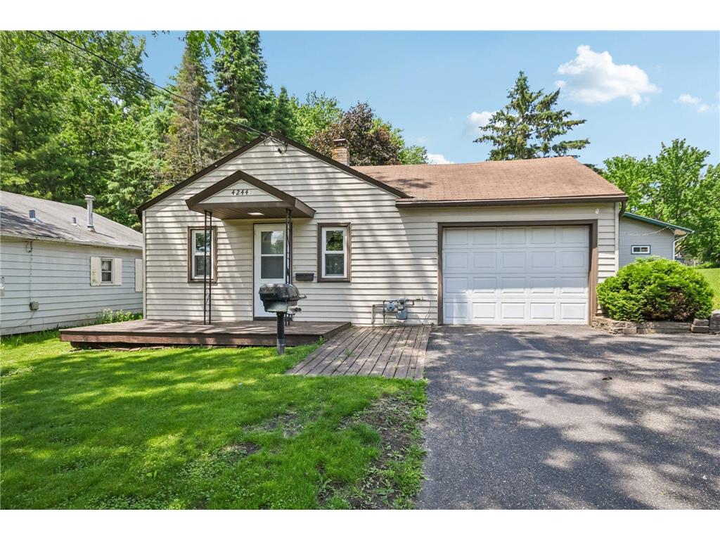 4244 Stinson Boulevard NE Columbia Heights MN 55421 6731521 image1