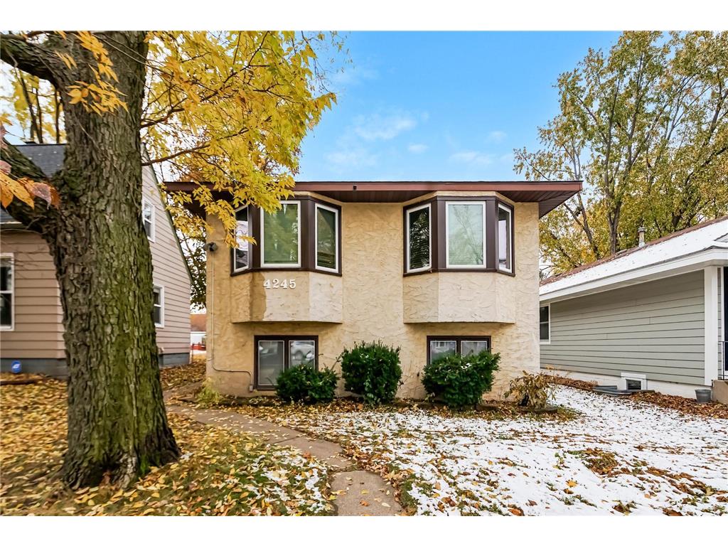 4245 Vera Cruz Avenue N Crystal MN 55422 6626693 image1