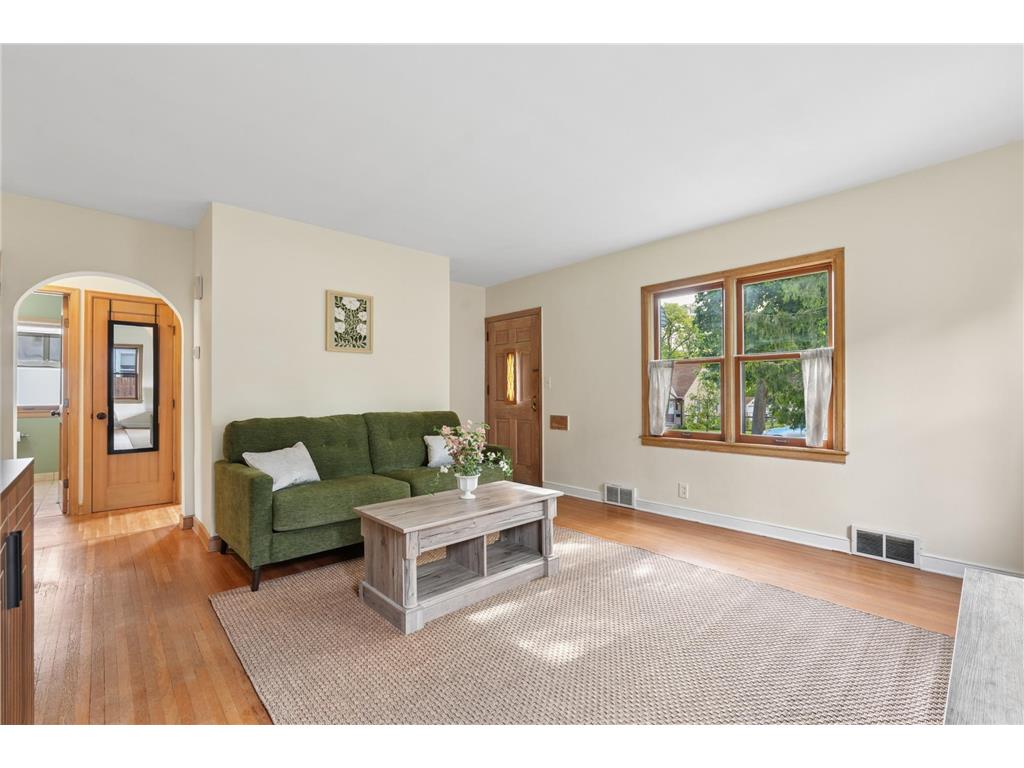 4246 14th Avenue S Minneapolis MN 55407 7068417 image4