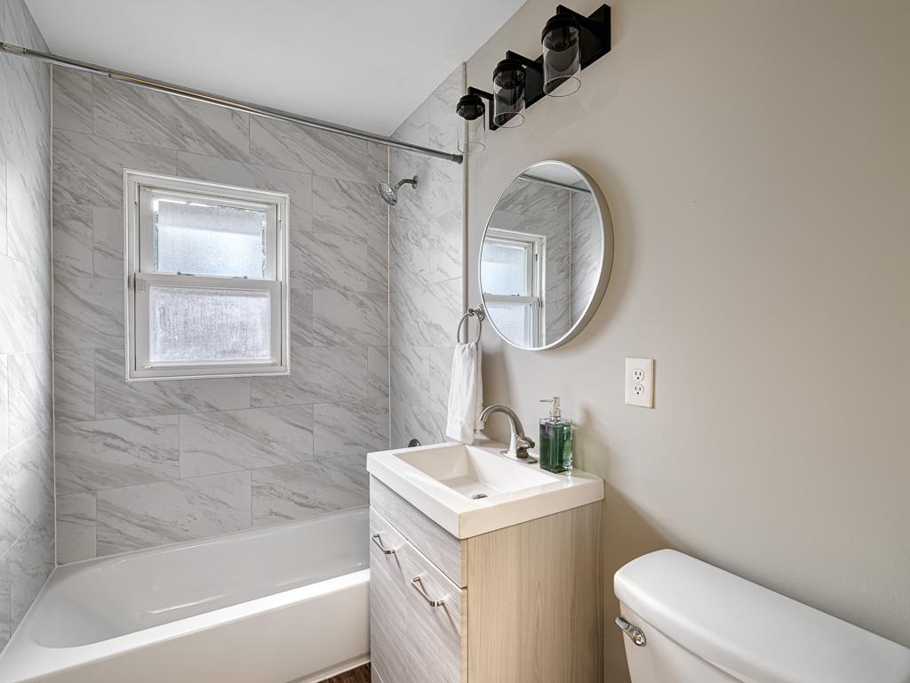 4246 Oak Drive Lane Minnetonka MN 55343 7047730 image18