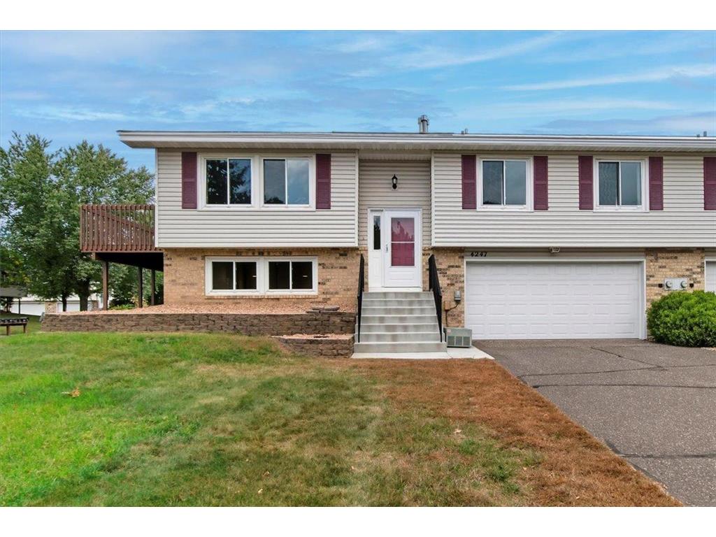 4247 Bridgewood Terrace Vadnais Heights MN 55127 6764928 image1