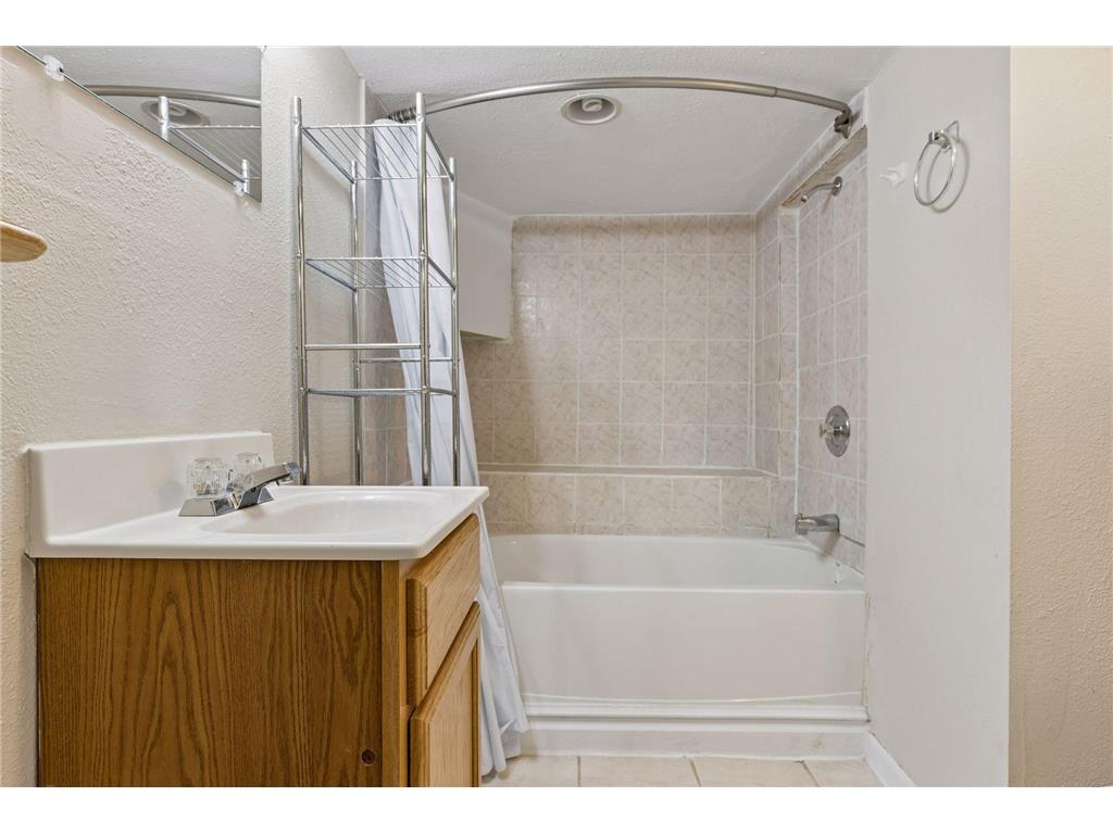 4248 Park Avenue Minneapolis MN 55407 7112731 image27