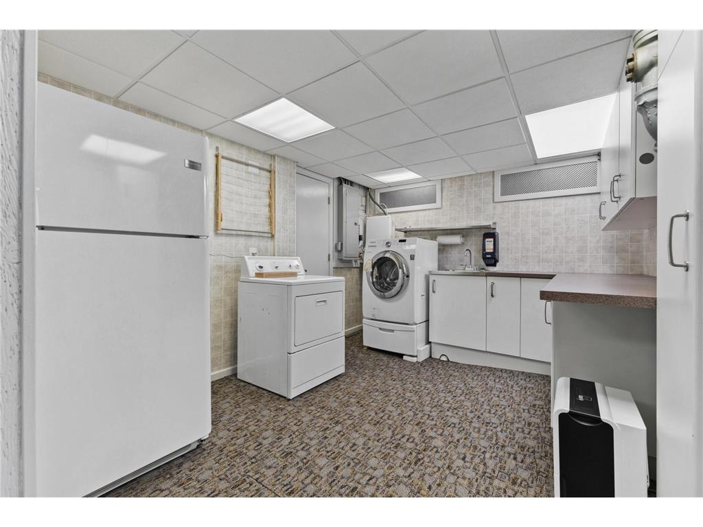 4249 Aldrich Avenue S Minneapolis MN 55409 7058551 image31