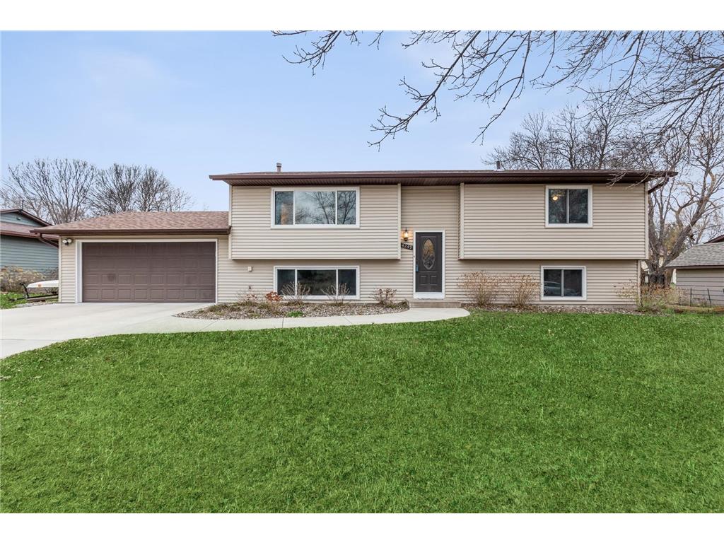 4249 Dunrovin Lane, Eagan, MN, 55123 MLS 6155249 Edina Realty