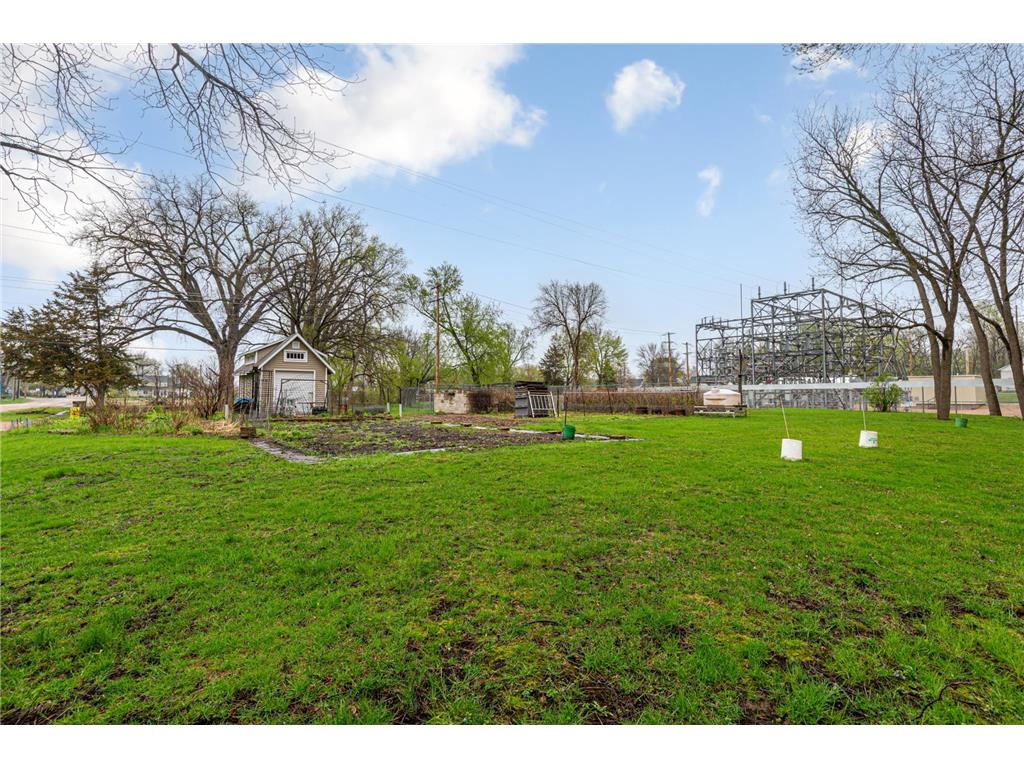 425 2nd Street S Waterville MN 56096 7061445 image2