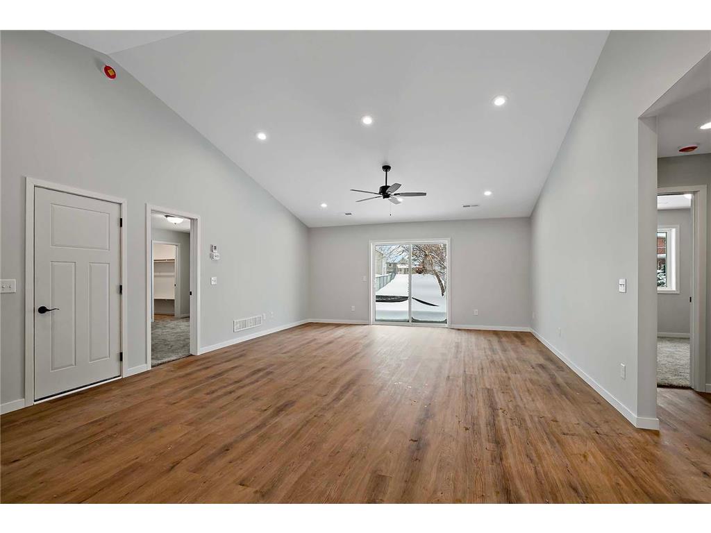 425 4th Avenue SE Saint Joseph MN 56374 6793216 image16