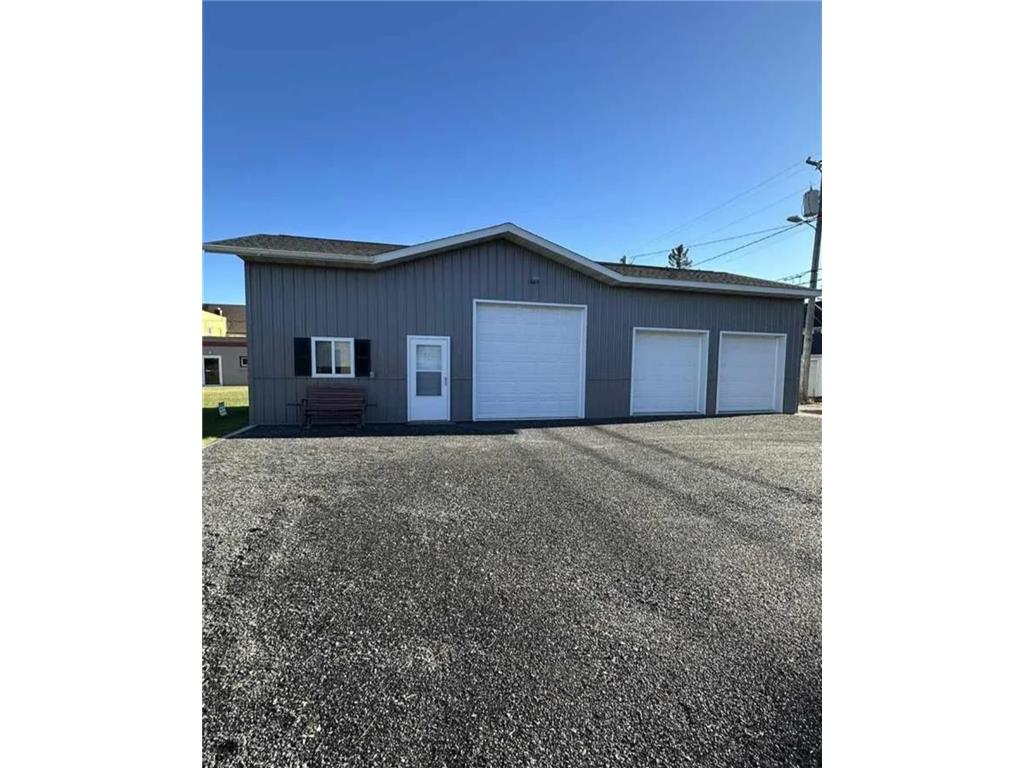 425 4th Street International Falls MN 56649 7061480 image1