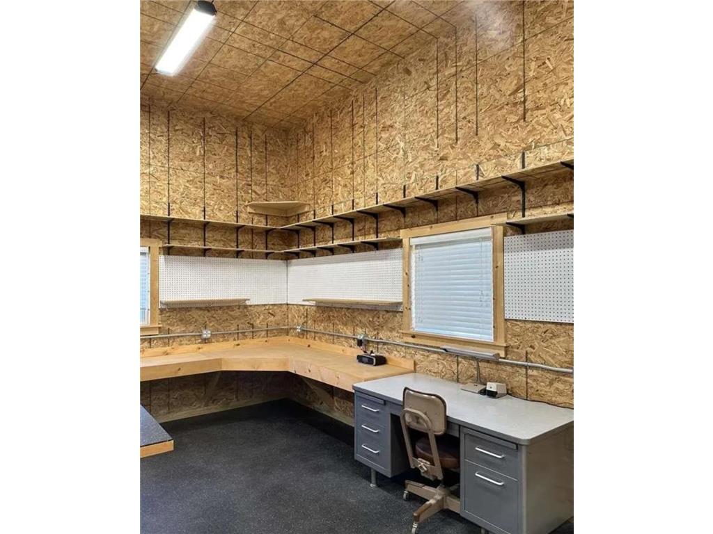 425 4th Street International Falls MN 56649 7061480 image11