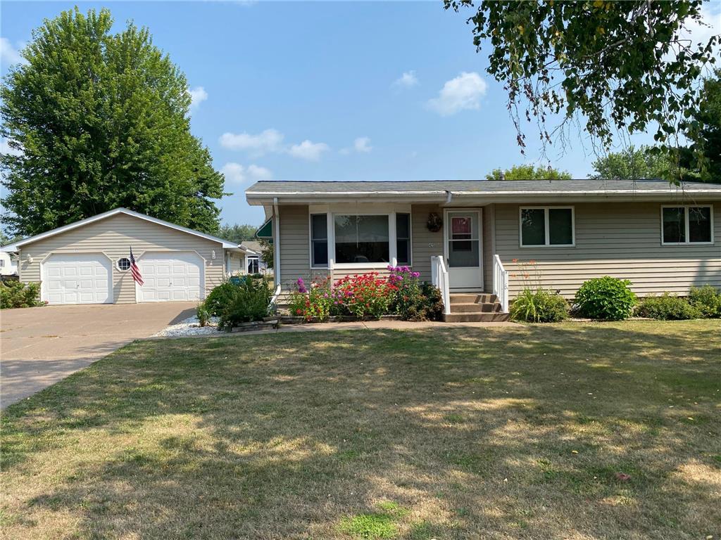 425 6th Avenue NE Pine City MN 55063 6404274 image1